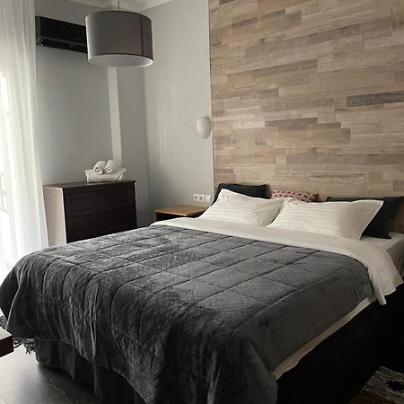 Apartment Dimitris Atene Esterno foto