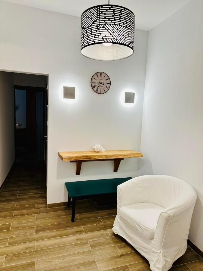 Apartment Dimitris Atene Esterno foto